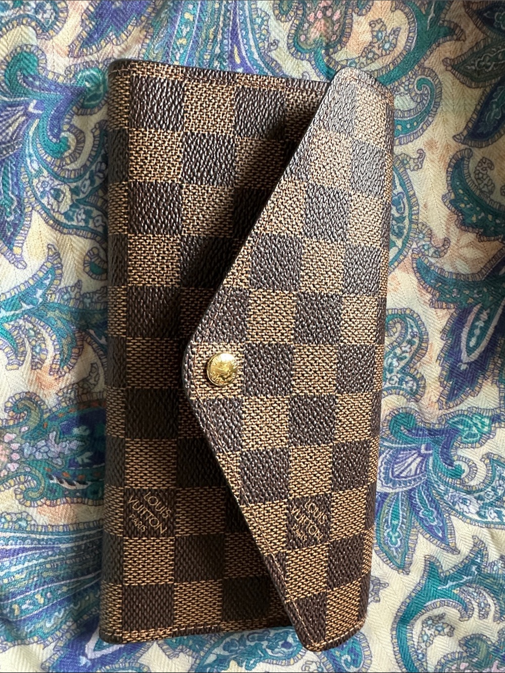 Louis Vuitton Sara Wallet with Gold Snap